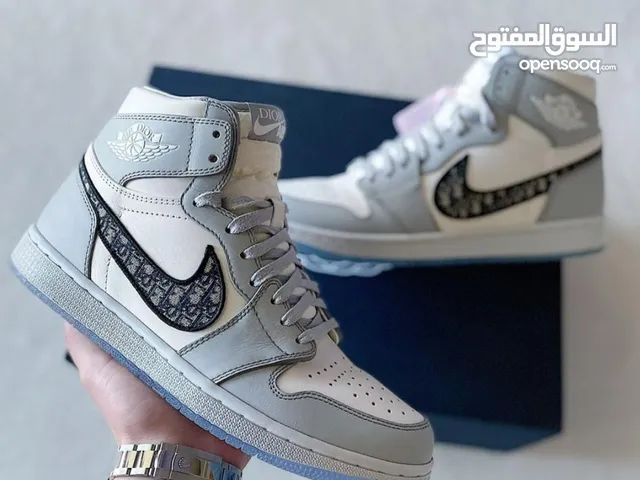NIKE DIOR AIR JORDANS