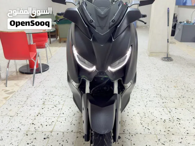 2020 Yamaha XMAX