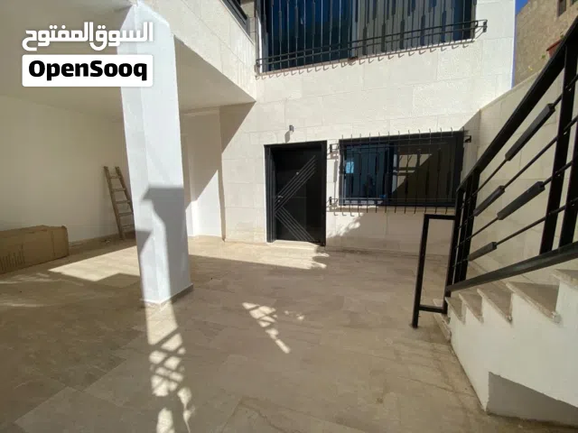 176 m2 3 Bedrooms Apartments for Sale in Amman Tla' Ali