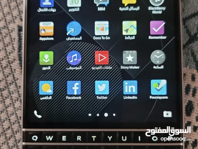 Blackberry Passport 32 GB in Sana'a