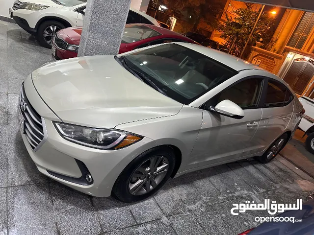 Used Hyundai Elantra in Northern Governorate