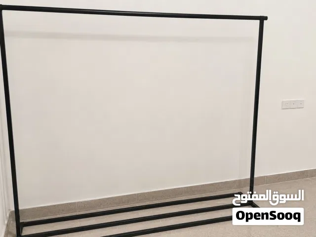 علاق ملابس جديد