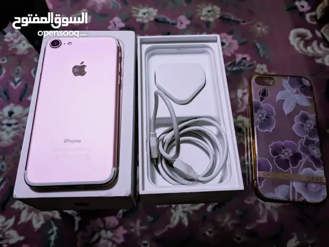 Apple iPhone 7 32 GB in Giza