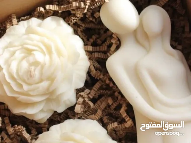 يتوفر شموع جميع الالوان واحلى الاشكال