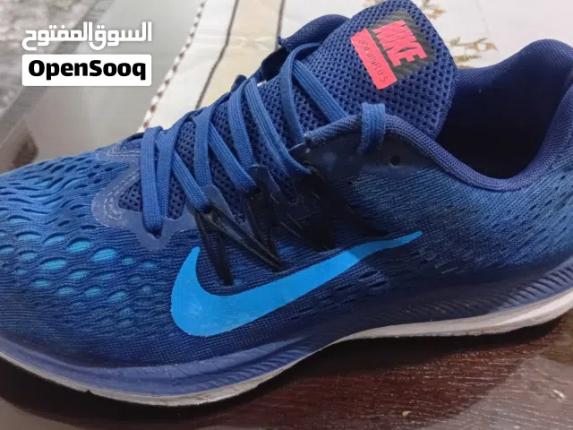 بوت نايك اصلي للبيع