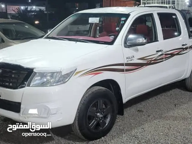 Toyota Hilux 2015 in Amran