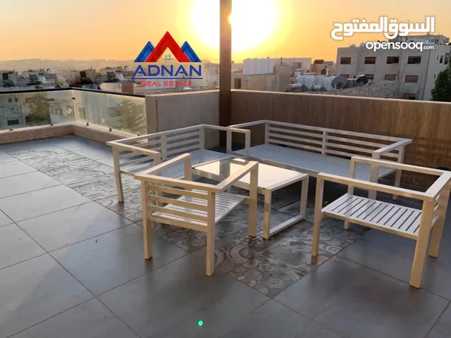 عبدون شقة مفروشة فخمة مع رووف ( دوبلكس ) للإيجار السنوي