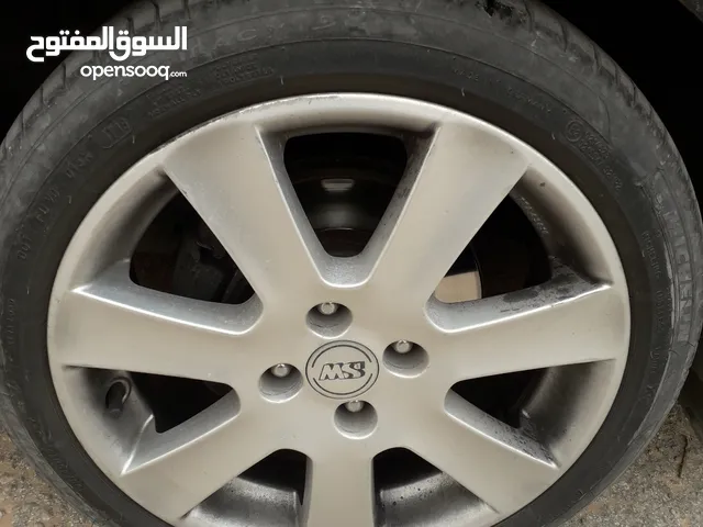 Atlander 16 Tyre & Rim in Gharyan