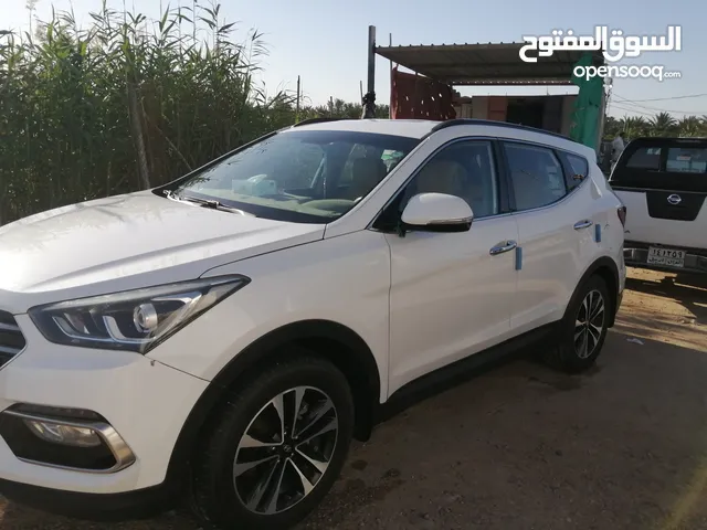 Used Hyundai Santa Fe in Basra