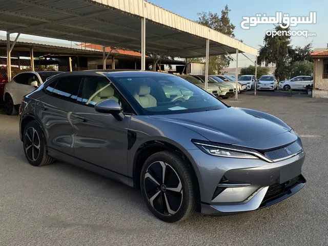 BYD SONG L EXCELLENCE موديل 2023 الالوان فيراني ممشى 8000 وايت سلفر ممشى 5000