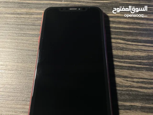 Brand new iPhone XR Also Comes IPhone XR comes with clear case