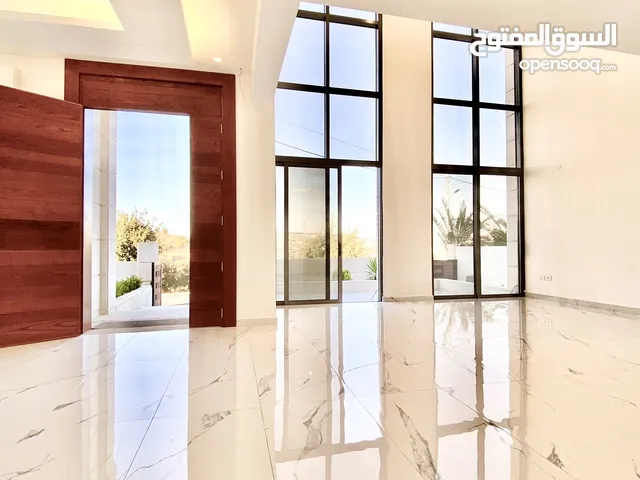 665 m2 More than 6 bedrooms Villa for Sale in Amman Dabouq