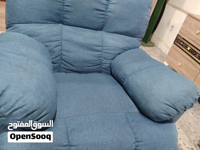 كرسي هزاز ريكلاينر ممتاز في مزع صغير ومخيط