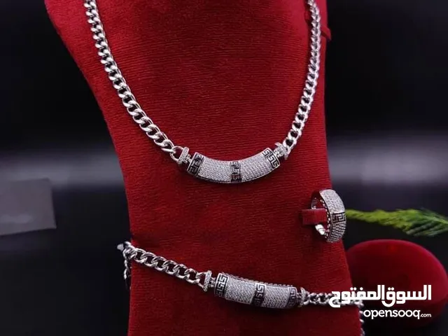 عالم تنوع وكل شي متوفر