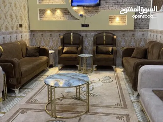   2 Bedrooms Townhouse for Sale in Basra Tannumah