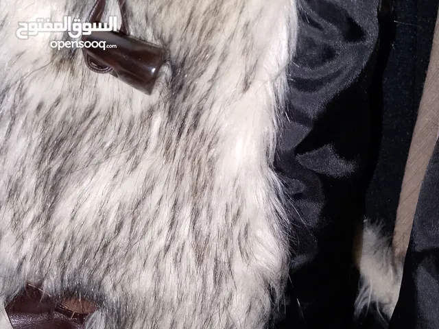 معطف رائع للشتاء très doux et de haute qualité
