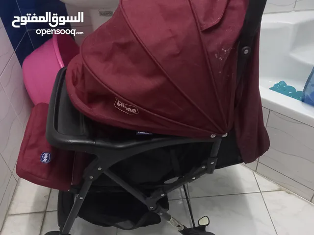 عربية اطفال شيكو استعمال خفيف كالجديده لون نبيتي