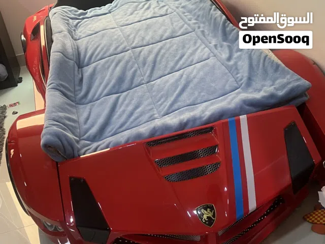 سرير اطفال لعمر 10سنوات بحاله جيده سعر شرا 3500 سعر البيع 500 فقط