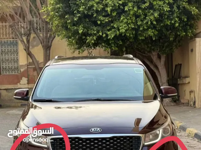 فلطوري كيا سيدونا