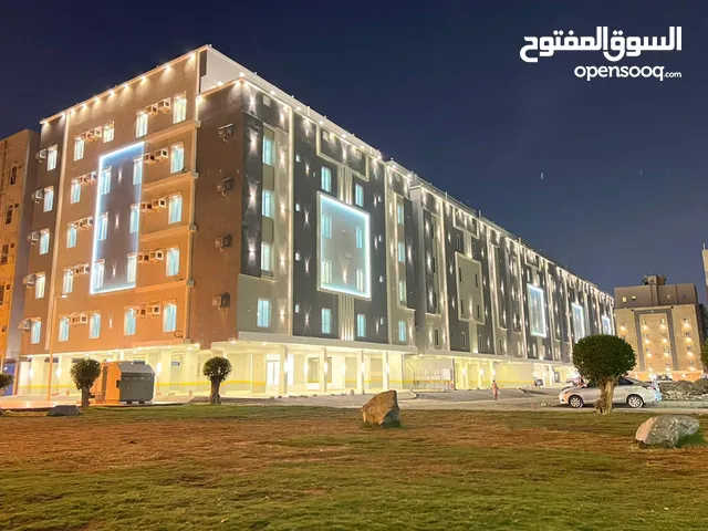 200 m2 More than 6 bedrooms Apartments for Sale in Jeddah Al Marikh