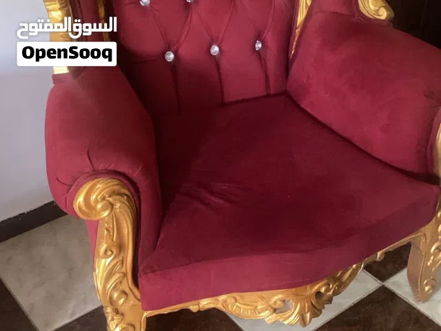 طقم كنب بحالة الوكالة ولا نقره