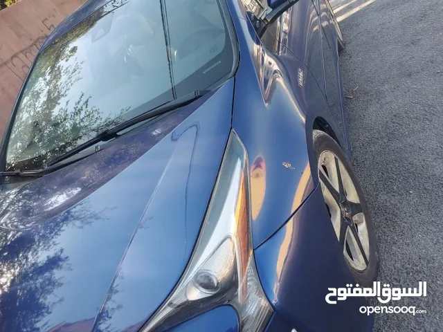 Used Toyota Prius in Amman