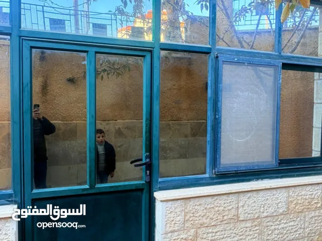 شقة مفروشة ارضية بمدخل خاص للايجار