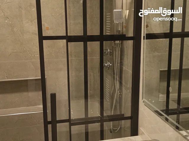 شقق مفروشة واستديوهات فندقية فاخرة للإيجار باجمل مناطق شارع الجامعة بدون عمولات من المالك مباشرة.