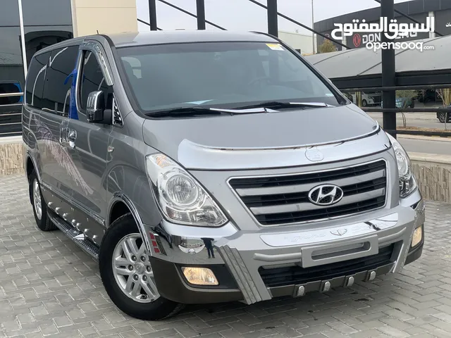 Hyundai H1 2017 in Zarqa