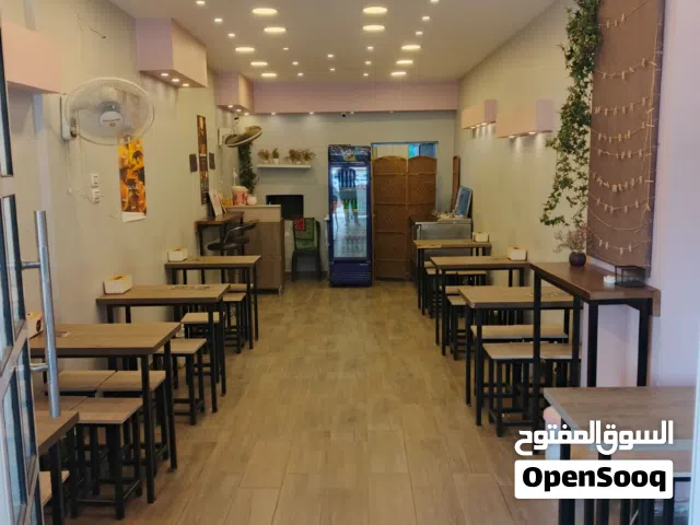 عدة مطعم كاملة للبيع مستعجل