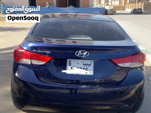 2013 هيونداي النترا Sport