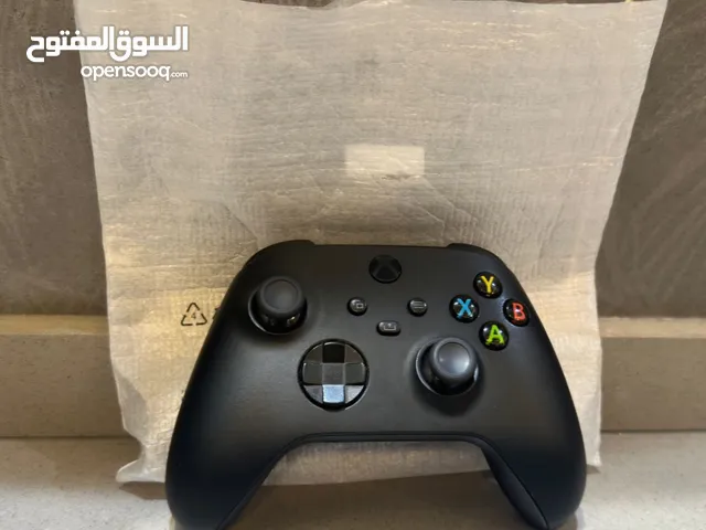 يده اكس بوكس سيريس اكس اصلية وبيها مجال