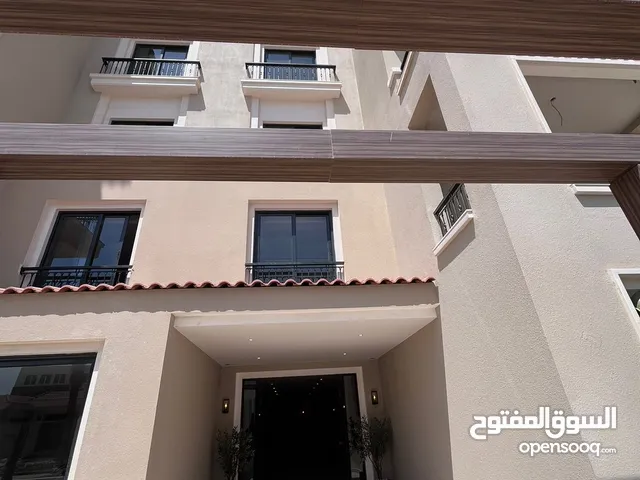 Village west Aparatment
