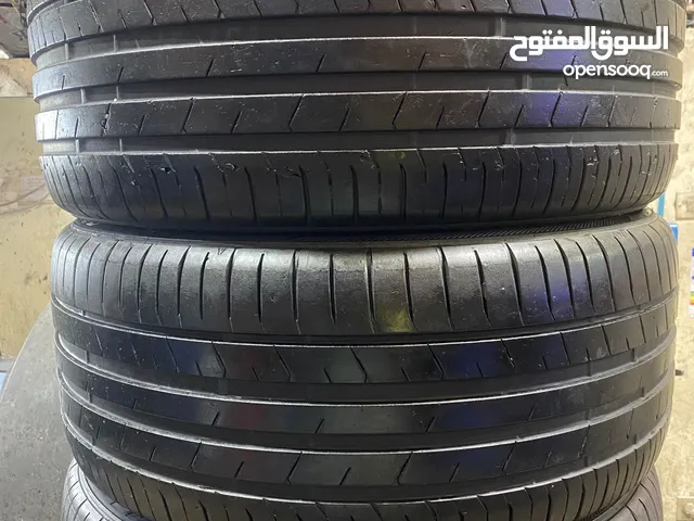 طقم 245/40/19 تويو ياباني تاريخ جديد بالكرتونة