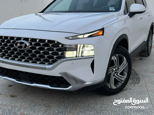 Hyundai Santa Fe 2022 in Benghazi