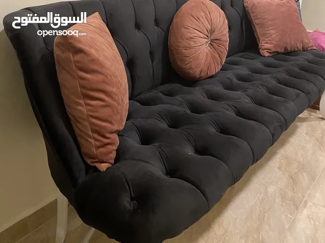 كنباي ثلاثية لون اسود مخمل خشب زان