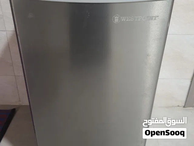 ثلاجة متوسط نظيف فقط استخدام قليل