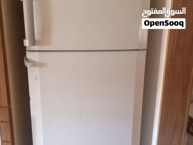 ثلاجة بيكو لون ابيض موفر للطاقة تبريد هوا 18 قدم