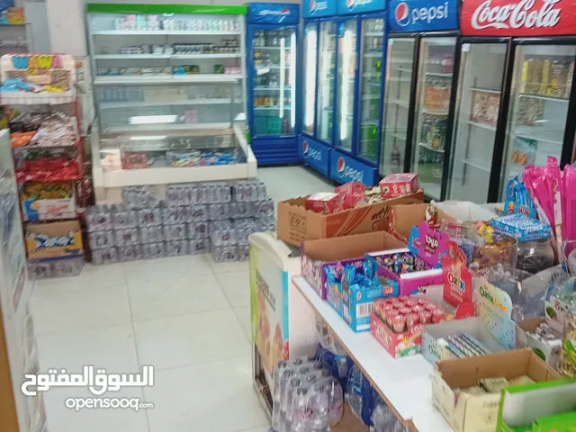 سوق في ابوسليم مطلوب شريك بنص