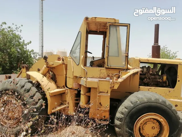 لودر كاتربيلار الأصلي