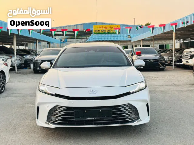 2025 تويوتا كامري GLE