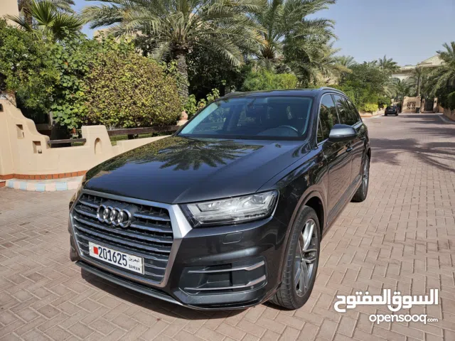 Audi Q7 2019 Spectacular condition, only Showroom maintenance with low mileage