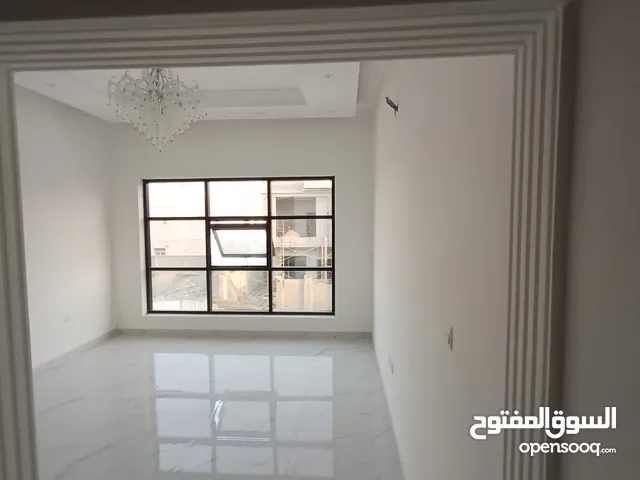 2800ft 3 Bedrooms Villa for Sale in Ajman Al Helio