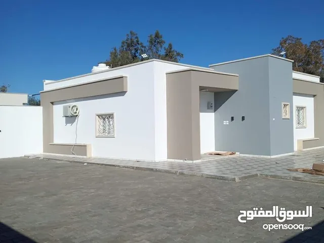 2 Bedrooms Chalet for Rent in Misrata Tamina