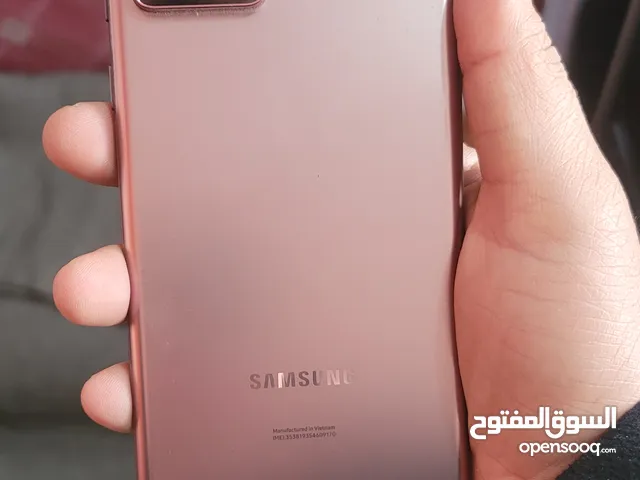 المواصفات الاساسيه مفتوح شفره رسمي ذاكره داخليه128 رام 12 يدعم نضانين يمن موبايل او جي اس ام
