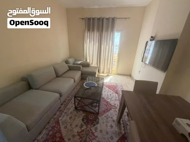 فرصة مميزة للإيجار في عجمان – الروضه 3  موقع حيوي قريب من جميع الخدمات