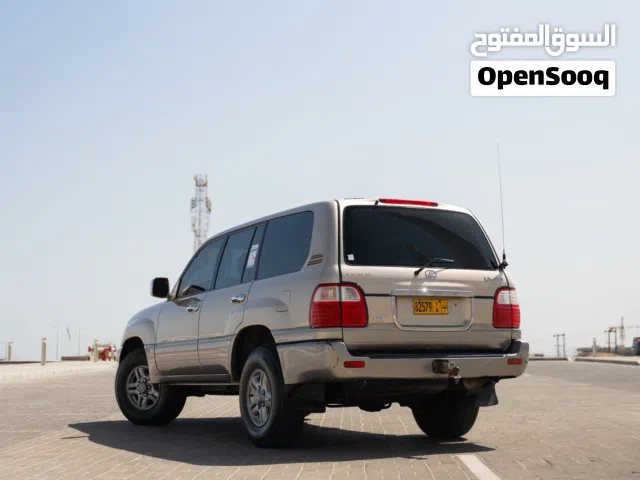 لكزس LX470 فل أبشن موديل 98 نظيف جداً بصبغة الوكالة