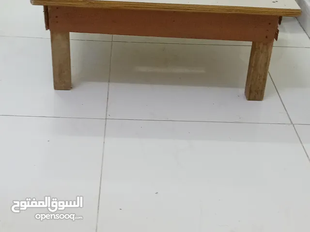 طاولة أرضية للطعام او الدراسة