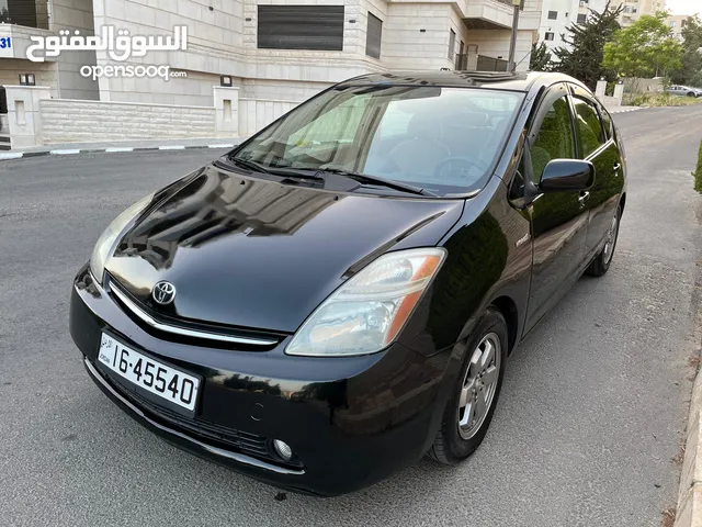 Used Toyota Prius in Amman