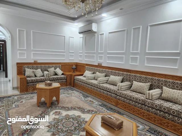 484 m2 More than 6 bedrooms Villa for Sale in Muscat Al Maabilah